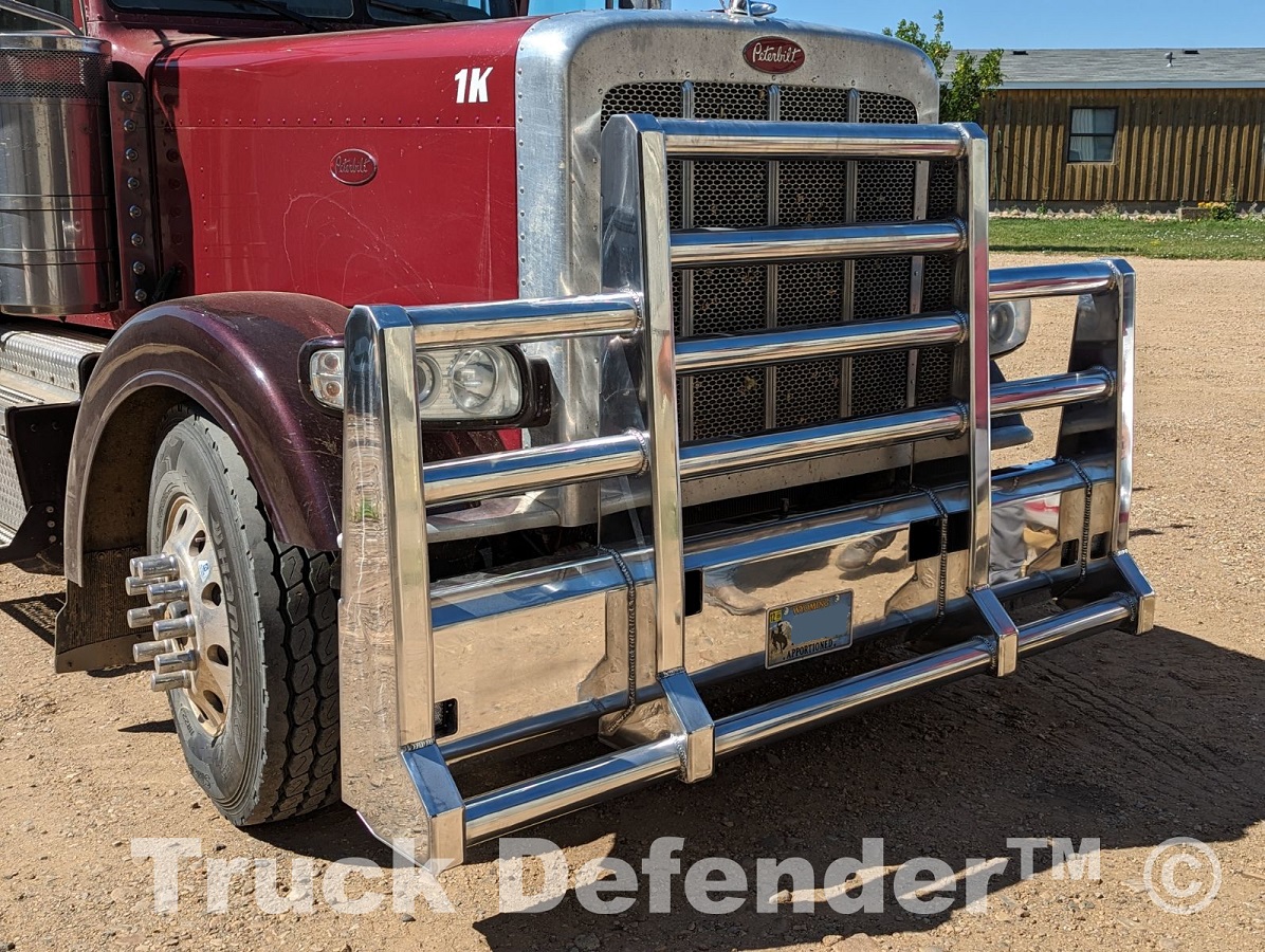 Peterbilt Custom Aluminum Bumpers Peterbilt Bumpers